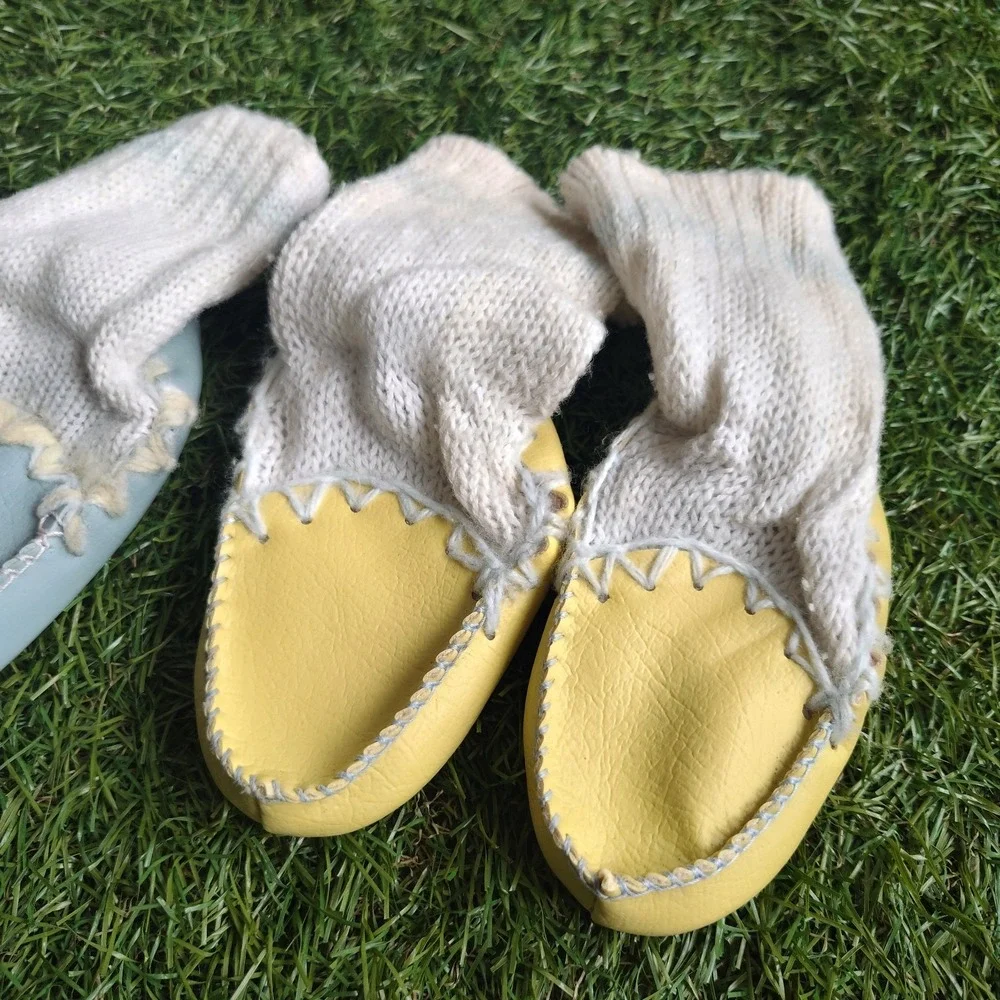 Vintage Leather Baby Toddler Mocassins Socks Blue Yellow Slip On Shoes 2 Pair
